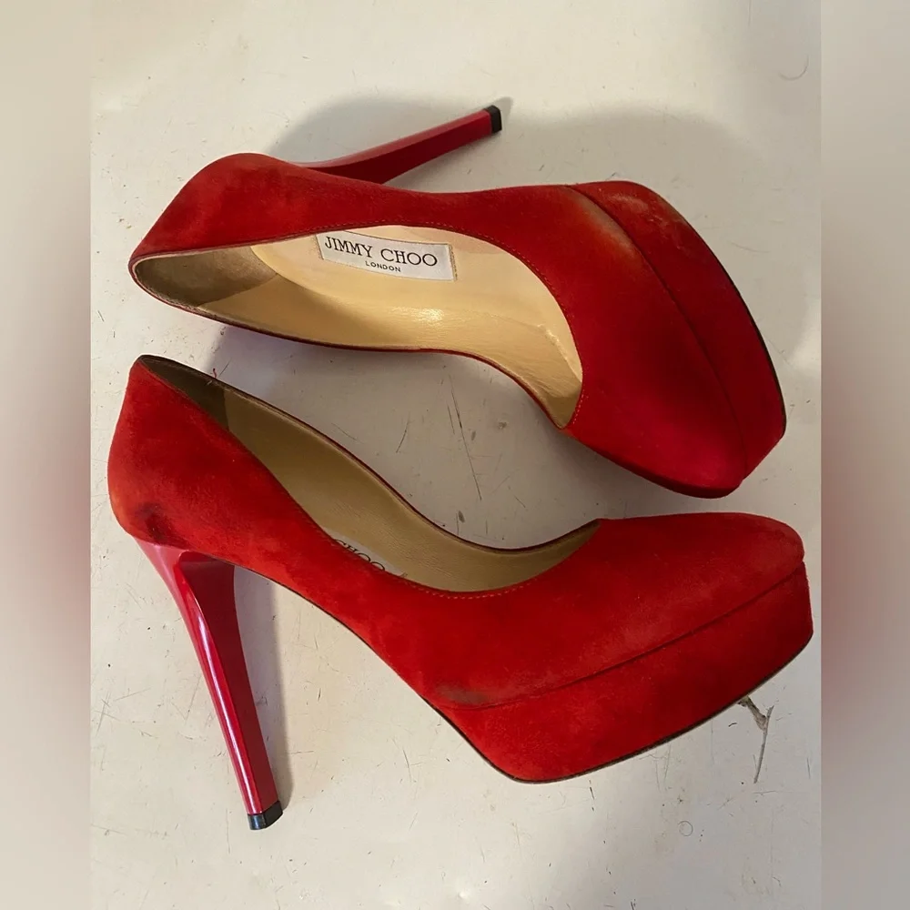 Jimmy Choo Red Pumps 👠, still have tons of life. Fair condition, Sz 36 1/2 - Picture 3 of 8